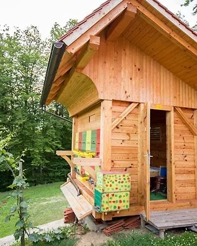 Apartma Medvedjek Velika Loka